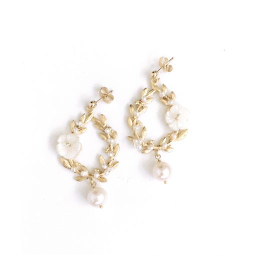 Damson Pearl earrings