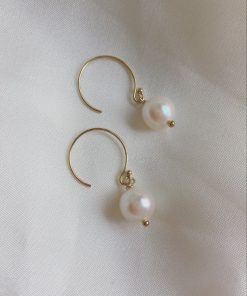 Poetry Pearl Earrings